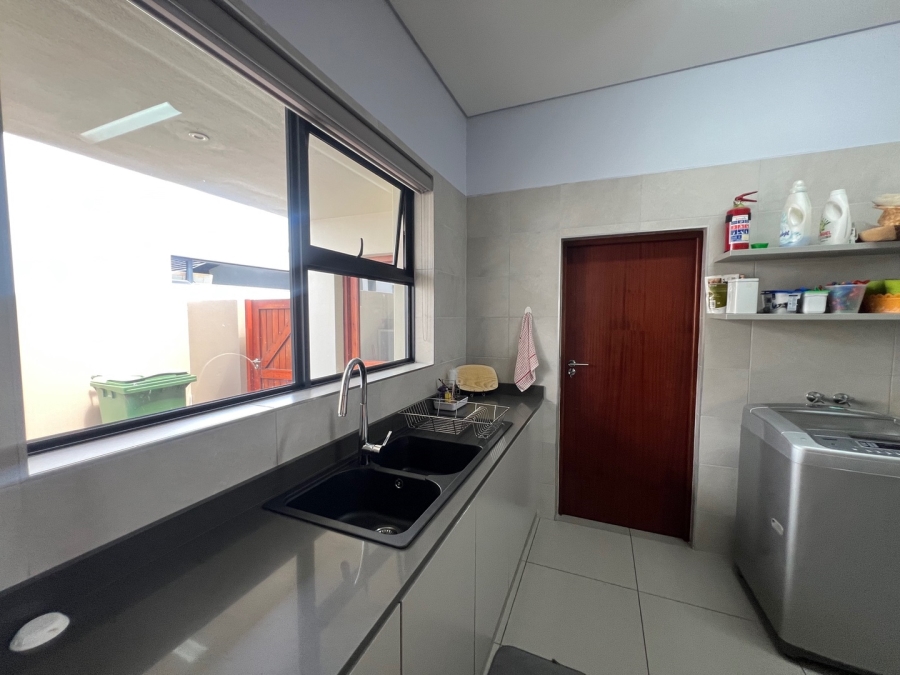 3 Bedroom Property for Sale in Oubaai Western Cape